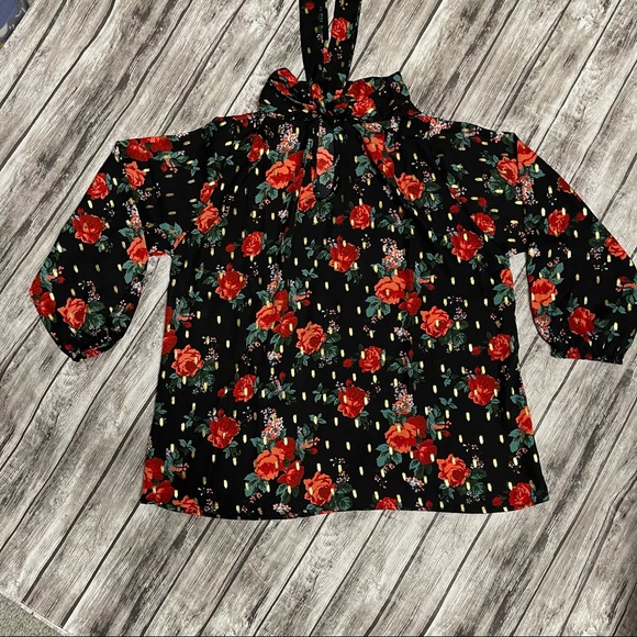 Jon & Anna Black Multi Color Floral 3/4 Sleeve Top - Picture 4 of 10